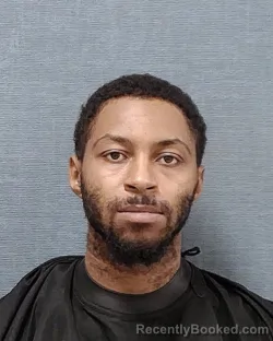 Mugshot of Dray'von Le'trell Hutcherson booked in Stark County, Ohio on October 7, 2026