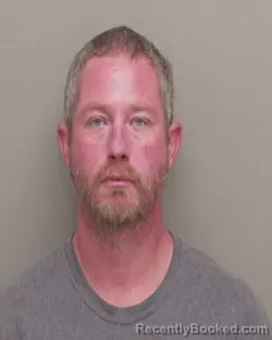 Mugshot of JOHNATHYN DUANE CRUM