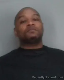 Mugshot of DESHAWN ROMEISE MORRIS