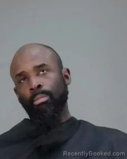 Mugshot of LASHAWN DEBREE AMOS