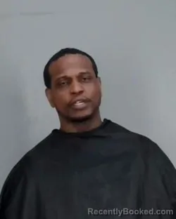 Mugshot of TERRANCE L SMITH