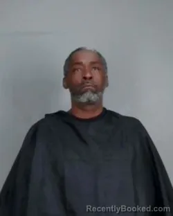 Mugshot of ANTWAIN GUANTERIO PRICE booked in Summit County, Ohio on April 16, 2026