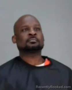 Mugshot of DAMARIS DARNELL BELL booked in Summit County, Ohio on March 31, 2026