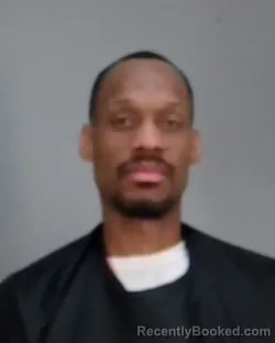 Mugshot of MARLON EUGENE MITCHELL booked in Summit County, Ohio on March 30, 2026