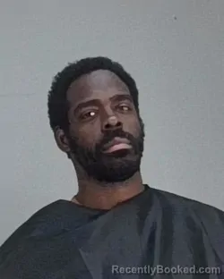 Mugshot of ELIJUWON DARCELL KING booked in Summit County, Ohio on May 12, 2026