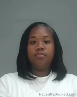 Mugshot of SHAUNTIA NICOLE MOORE booked in Summit County, Ohio on March 13, 2026