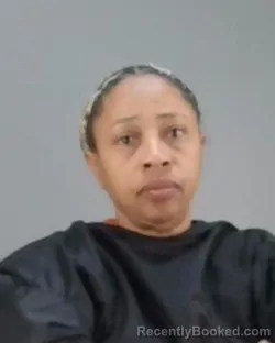 Mugshot of ELIZABETH HOLLY ENGLISH