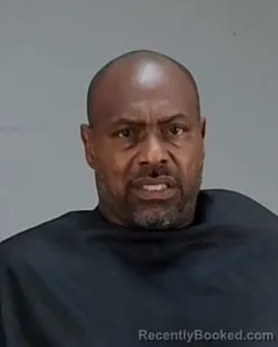 Mugshot of Vincents Corneilious Carter booked in Summit County, Ohio on October 18, 2026
