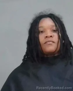Mugshot of RAEONNA TAMERA THOMAS