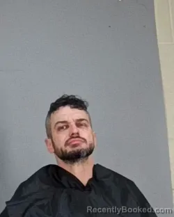 Mugshot of JAMAL EYAJB ODEH booked in Summit County, Ohio on April 25, 2026