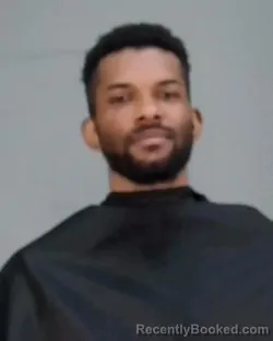 Mugshot of JACARRI MAQWINN SMITH booked in Summit County, Ohio on March 29, 2026