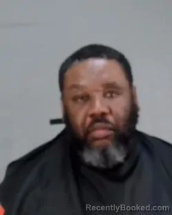 Mugshot of ANTONIO KNOX booked in Summit County, Ohio on April 3, 2026