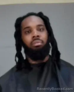 Mugshot of DESHAWN MONTEZ DOOLEY booked in Summit County, Ohio on April 3, 2026