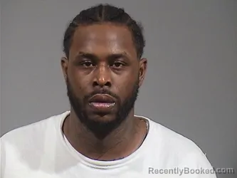 Mugshot of DOMINIQUE LABREE SMITH