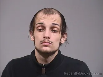 Mugshot of MALACHI MATTHEW LINDERMAN