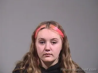 Mugshot of MAKENZIE TAYOR ZELLEFROW