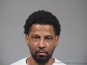 Mugshot of JAQUANE DAREON PEAVY booked in Trumbull County, Ohio on March 7, 2026