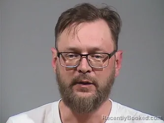 Mugshot of ADAM CHRISTOPHER MARTIN booked in Trumbull County, Ohio on March 15, 2026