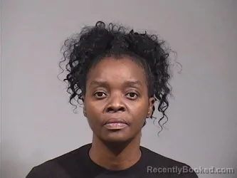 Mugshot of TIERRA TRINESE SHELTON