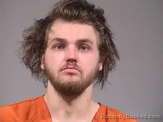 Mugshot of MICHAEL WILLIAM NICHOLAS TOMLINSON booked in Trumbull County, Ohio on March 27, 2026