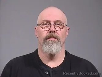 Mugshot of CHRISTOPHER EUGENE LIPINSKY booked in Trumbull County, Ohio on April 2, 2026