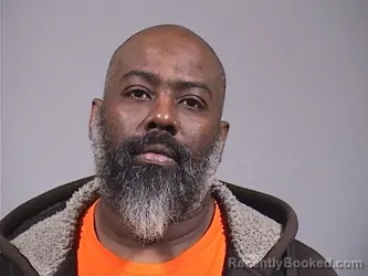 Mugshot of DWIGHT ZEBEDEE Jr OWENS booked in Trumbull County, Ohio on April 30, 2026