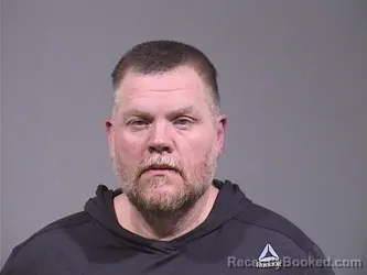 Mugshot of LON EMANUAL Jr SCHELL booked in Trumbull County, Ohio on May 1, 2026