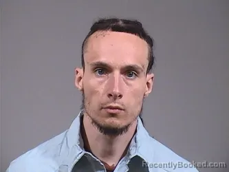 Mugshot of ZACHARY PAUL RICHARDS booked in Trumbull County, Ohio on May 8, 2026