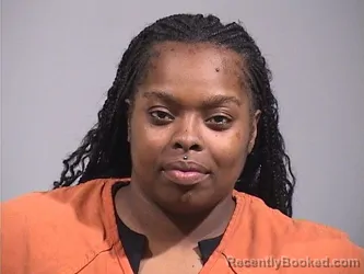 Mugshot of SHANTAE JANISE MASON booked in Trumbull County, Ohio on May 18, 2026