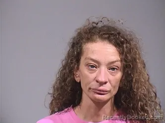 Mugshot of ALYSSA LYNN BRENEMAN booked in Trumbull County, Ohio on June 19, 2026
