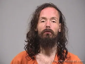 Mugshot of GABRIEL ALLAN DONALD MORRIS booked in Trumbull County, Ohio on July 12, 2026