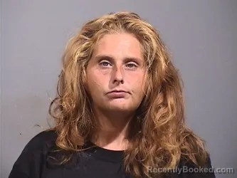 Mugshot of Kelly Ora Royster booked in Trumbull County, Ohio on August 22, 2026