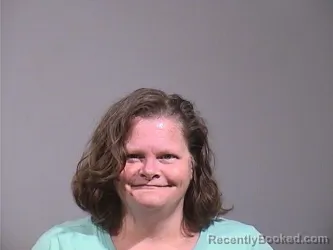 Mugshot of Sarah Aileen Jones booked in Trumbull County, Ohio on September 13, 2026