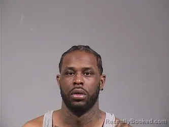 Mugshot of Dominique Labree Smith booked in Trumbull County, Ohio on October 8, 2026