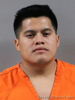 Mugshot of ISMAEL LOPEZ-HERNANDEZ booked in Tuscarawas County, Ohio on June 19, 2026