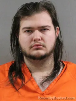 Mugshot of BRAYDEN ADDAMAR REYNOLDS