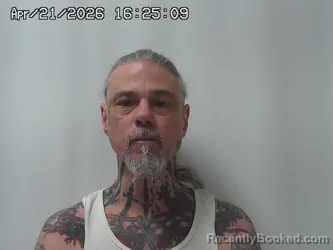 Mugshot of AARON DILORENZO booked in Union County, Ohio on April 21, 2026