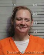 Mugshot of HEATHER NICOLE CLARK booked in Warren County, Ohio on April 29, 2026