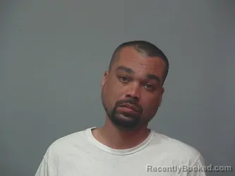 Mugshot of TAYLER ROWE