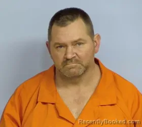 Mugshot of MICHAEL DEAVVLO ADAMS