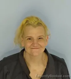 Mugshot of AMBER MARIE DEAL booked in Walton County, Florida on April 3, 2026