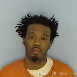Mugshot of JER'DERYUS LE'REZ MOORE