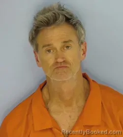 Mugshot of KENNETH D MOSS