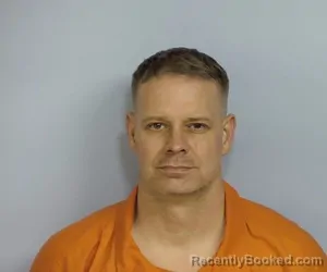 Mugshot of MICHAEL IVAN SMITH