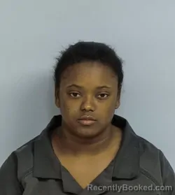 Mugshot of TROYTAVIA MARRIONETHA SMITH