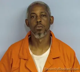 Mugshot of NICHOLAS DOMINIQUE WIGGS booked in Walton County, Florida on May 20, 2026