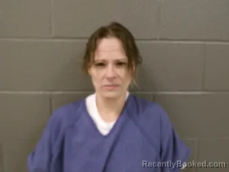 Mugshot of LARA LYNN THOMA