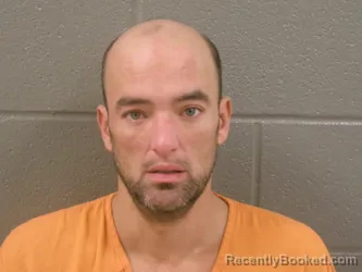 Mugshot of RYAN ANDREW HENDERSON