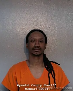 Mugshot of CARLTON J FOWKLES
