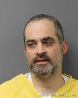 Mugshot of ALEXANDER SERRANO